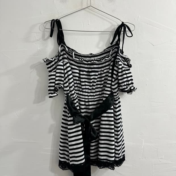 tralala tralala stripe offshoulder top