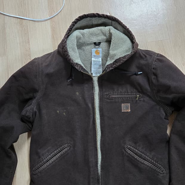 칼하트 j141 샌드스톤 M