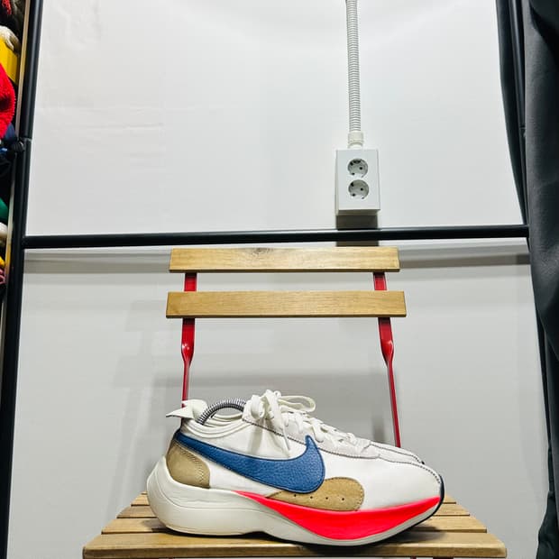 270) 나이키 운동화 남성 남자 신발 문레이서 세일 솔라 블루