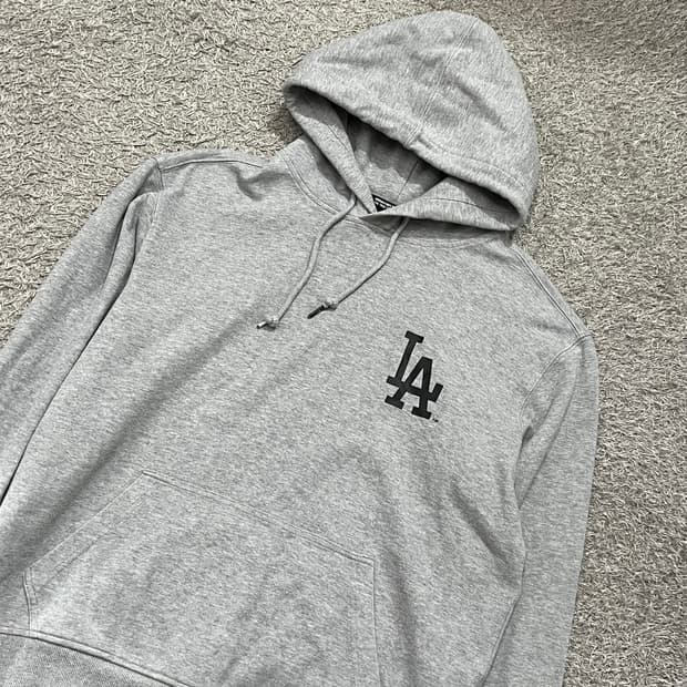 [100] 뉴에라 후드티