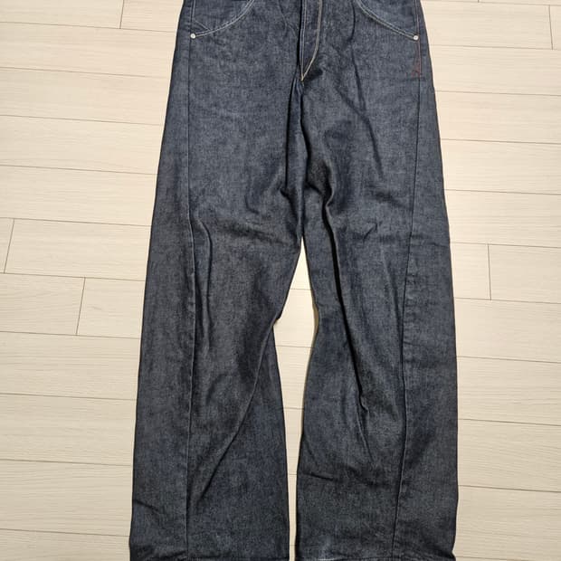 [32*32] 리바이스 엔지니어드진