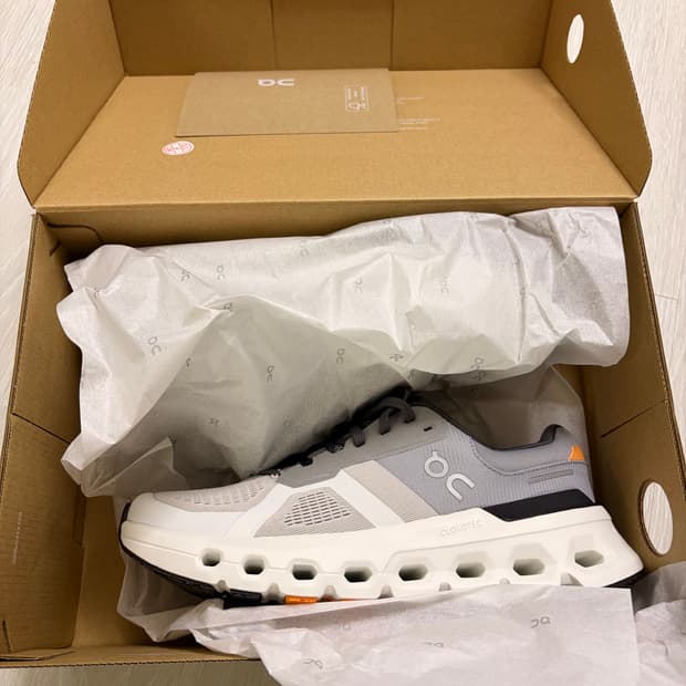 온러닝 클라우드러너 운동화 265mm 새상품