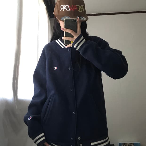 챔피온 네이비 오버핏 바시티자켓