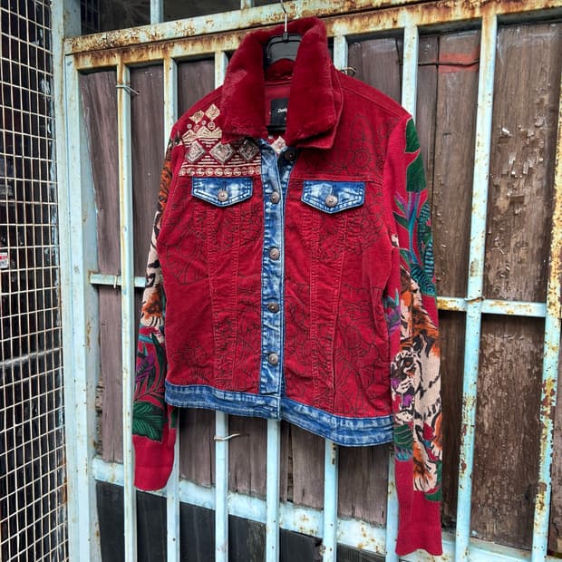 Desigual 오리엔탈 퍼 자켓