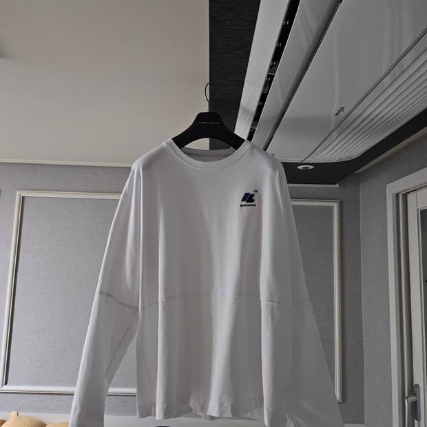 [거의 새것] 아더에러 자라 롱슬리브 긴팔 티셔츠 L-XL
