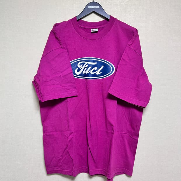 [XL] 퍽트 오발 로고 티셔츠