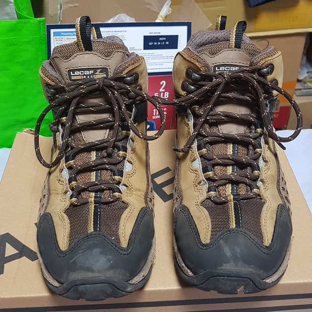 르까프 고어텍스 등산화 255 판매