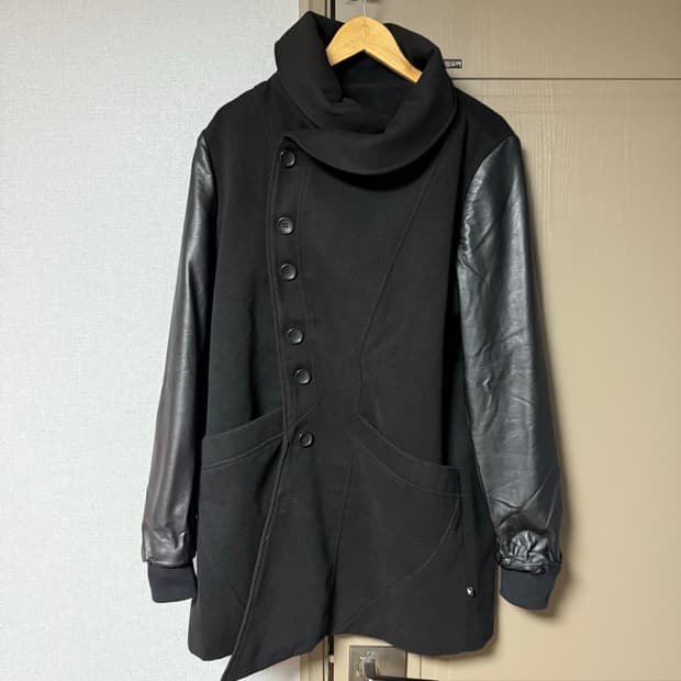 (Vintage) 사선 드레이프 버튼 코트