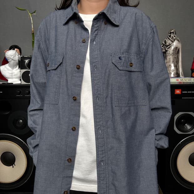 칼하트 샴브레이셔츠