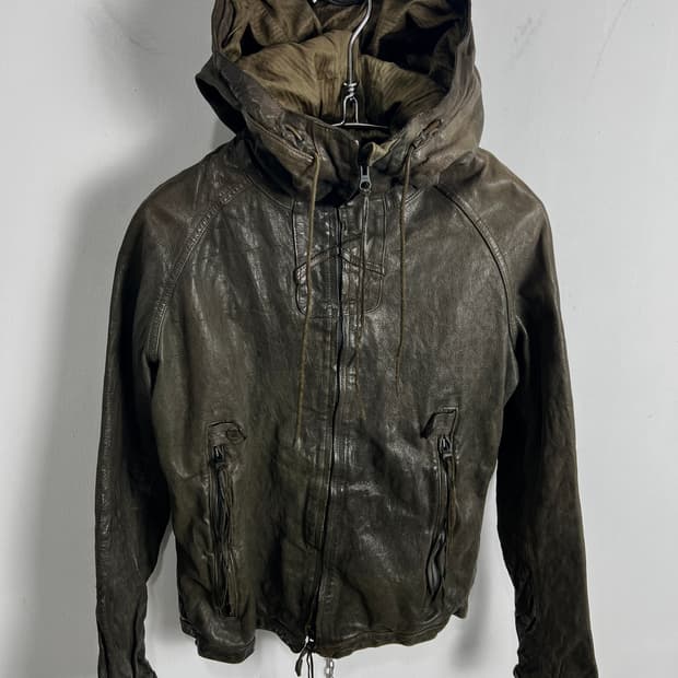 Christian Peau (크리스찬포) 하이넥 버팔로 레더 자켓