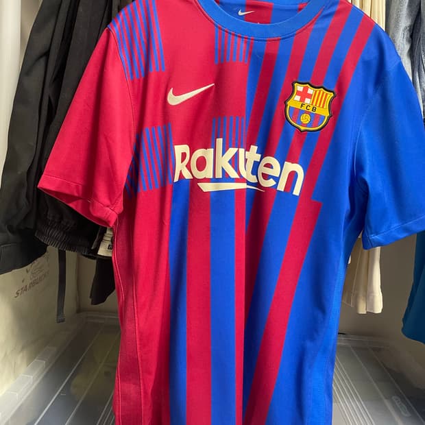 나이키 아디다스