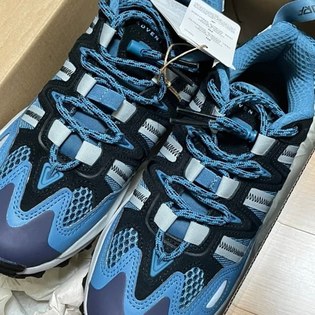 아디다스 운동화 225 새상품