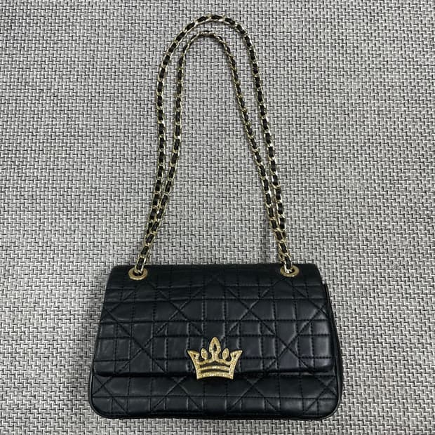 새상품/제이에스티나 퀼팅 체인백 블랙 양가죽