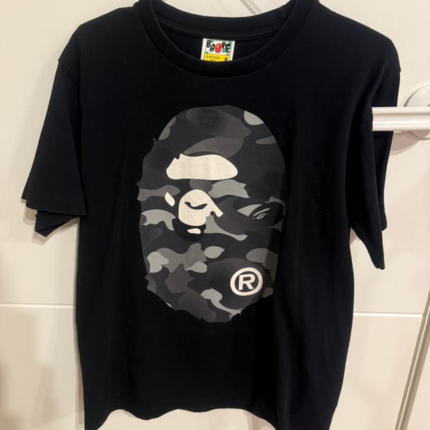 베이프 카모 반팔티 블랙