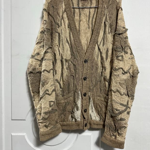 쿠지 케이블 니트 가디건