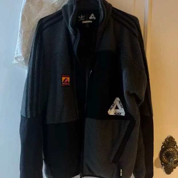 Palace Adidas fleece jacket S