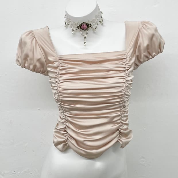 레스트로즈 새틴 셔링 탑