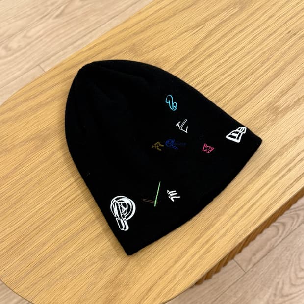 퍼버즈 X NEW ERA logo beanie