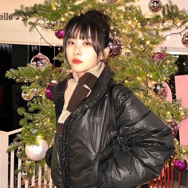 아카이브볼드 디테처블 크롭패딩 브라운 