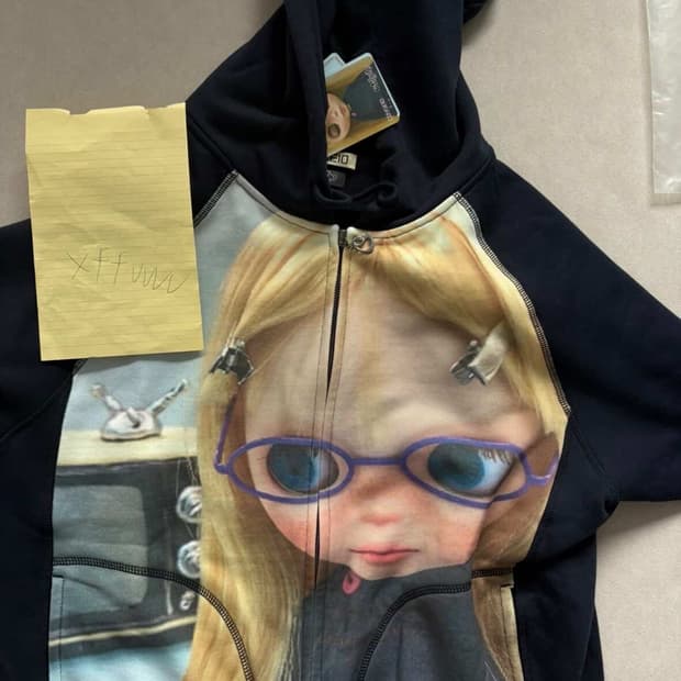 코이세이오 브라이스돌 후드집업 네이비