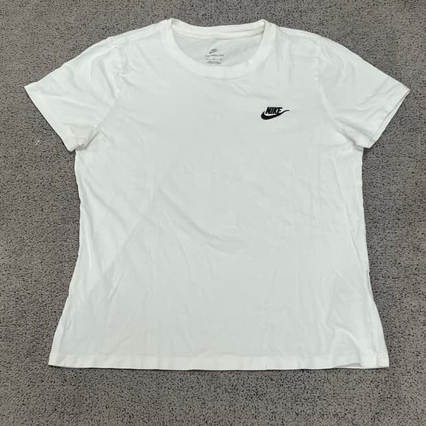 (XL) 나이키 우먼스 퓨추라 반팔 티