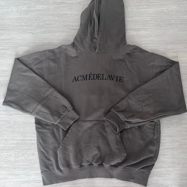 아크메드라비 후드티 판매합니다