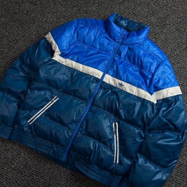 00s 아디다스 올드스쿨 유광 푸퍼 숏 패딩 점퍼 1520