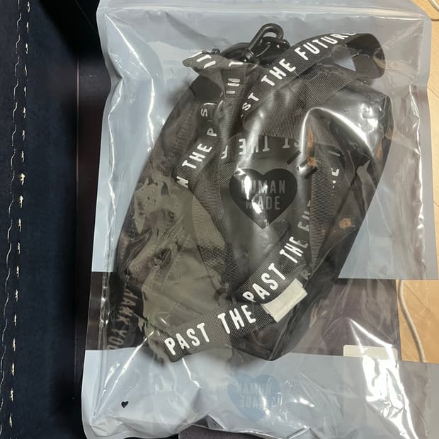 휴먼메이드 밀리터리 백 새상품