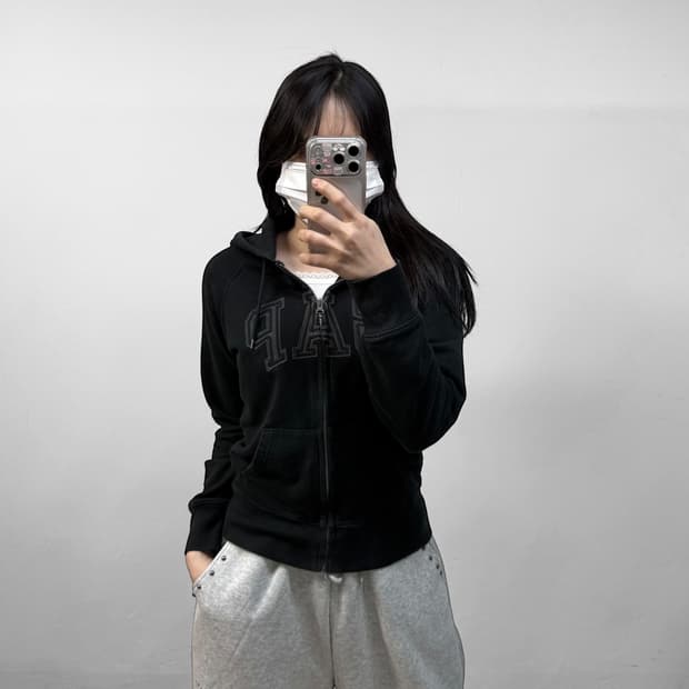 갭 Gap 스펠 로고 후드집업 블랙