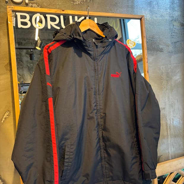 푸마 블랙 누빔 바람막이 M