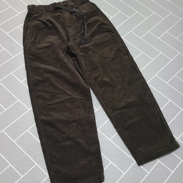 새상품) 유니클로U 벨티드 코듀로이 턱 와이드 팬츠 브라운 S