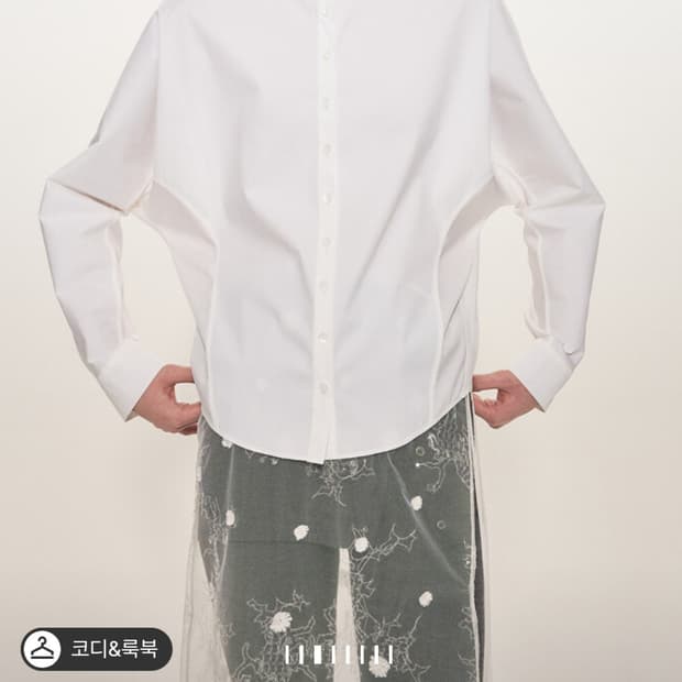 25ss시즌 한섬 타임 셔츠 블라우스