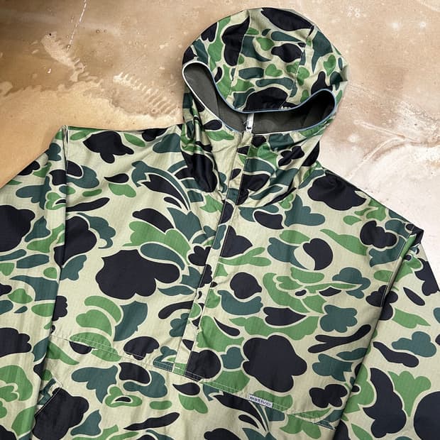 100 에스티보 리버시블 카모 반집업 아노락