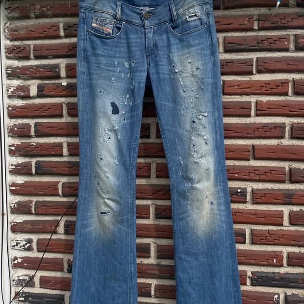 빈티지 데미지 부츠컷