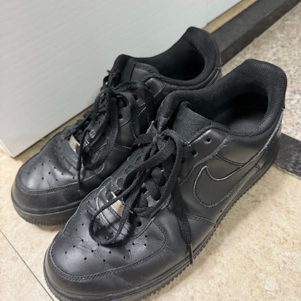 260) 나이키 에어포스1 올블랙 운동화