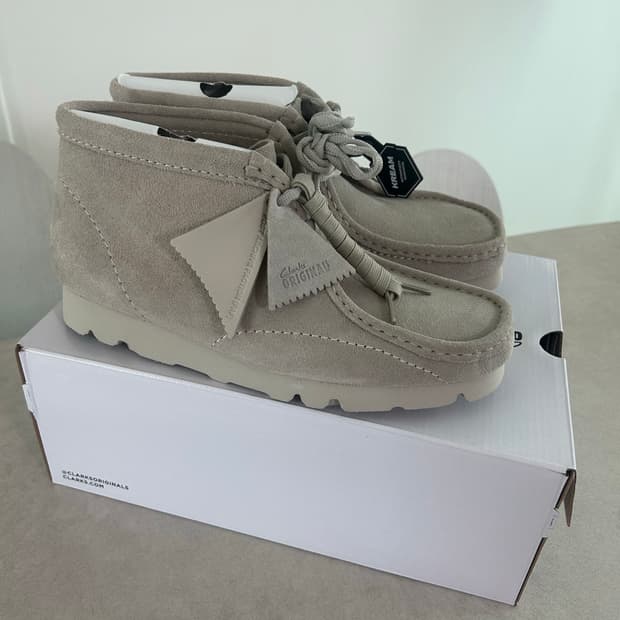 파프 x 클락스 왈라비 베이지 uk8