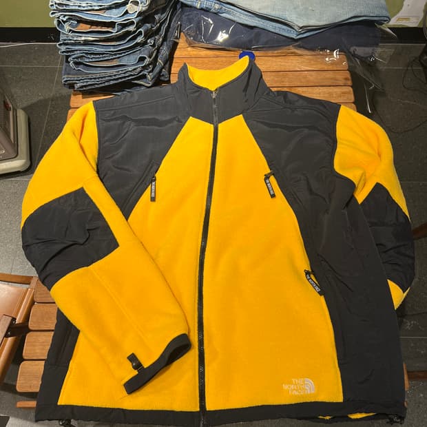 80s 90s 노스페이스 데날리자켓 데드스탁 제품입니다.