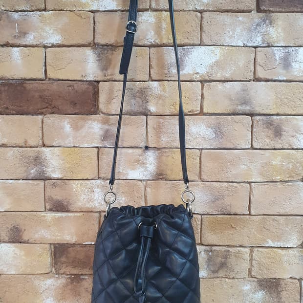 메트로시티 퀼팅버킷백