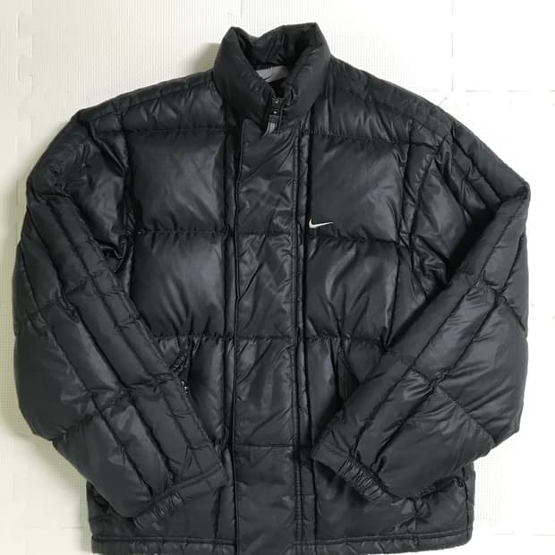 나이키 스우시 덕다운패딩
