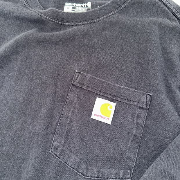 칼하트 롱슬리브m 실착1회