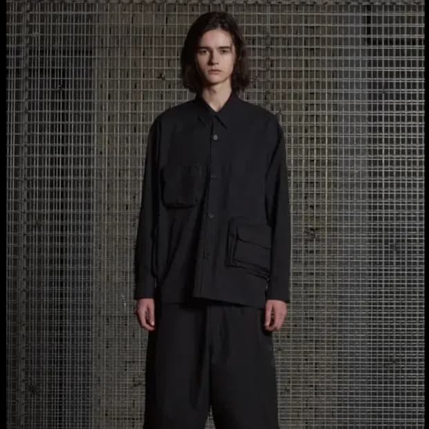 멀티 3D 포켓 셔츠 블랙