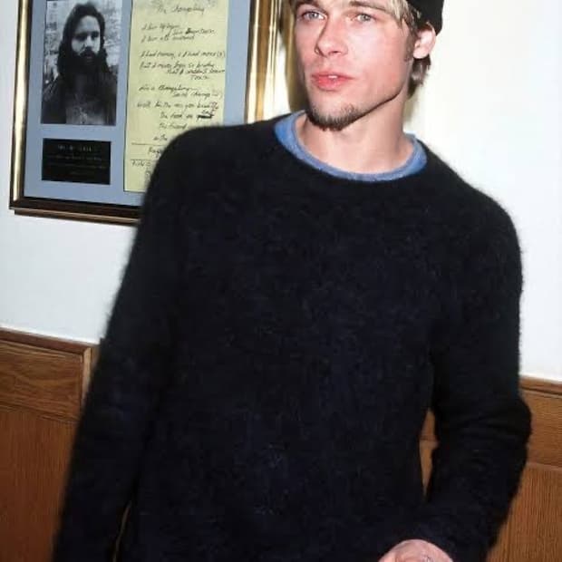 Prada 100% cashmere knit