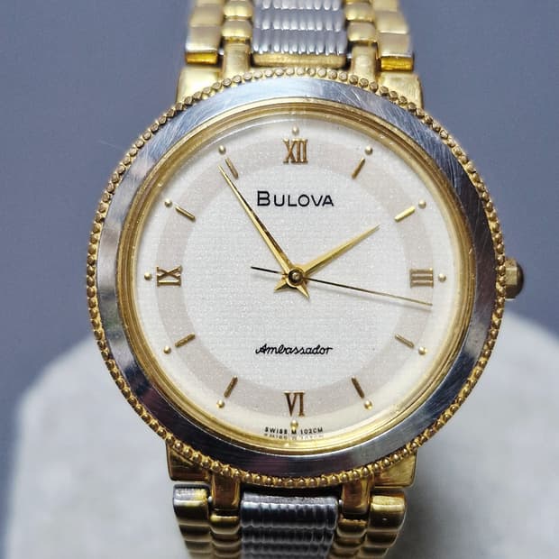 부로바(Bulova) 앰배서더 빈티지 쿼츠시계
