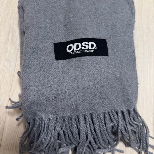 오드스튜디오 머플러