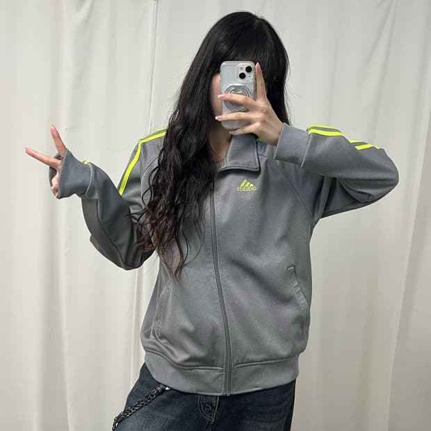 Adidas gray jersey