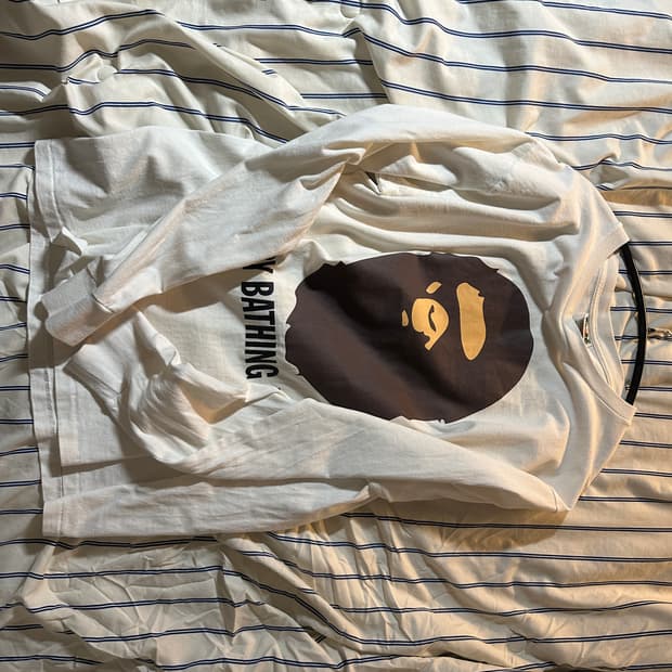 베이프 롱슬리브