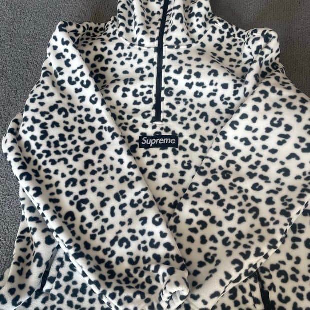 (새상품) 슈프림 폴라텍 페이스마스크 하프 집 후드 레오파드