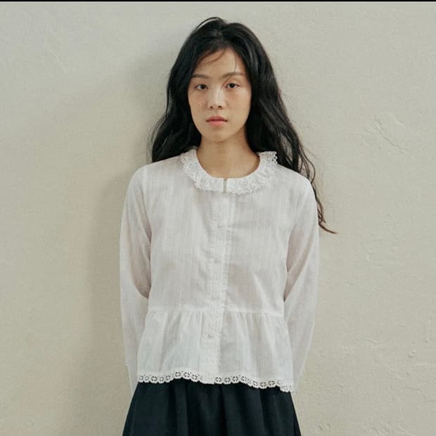 호쿠스포쿠스 sonnet lace blouse