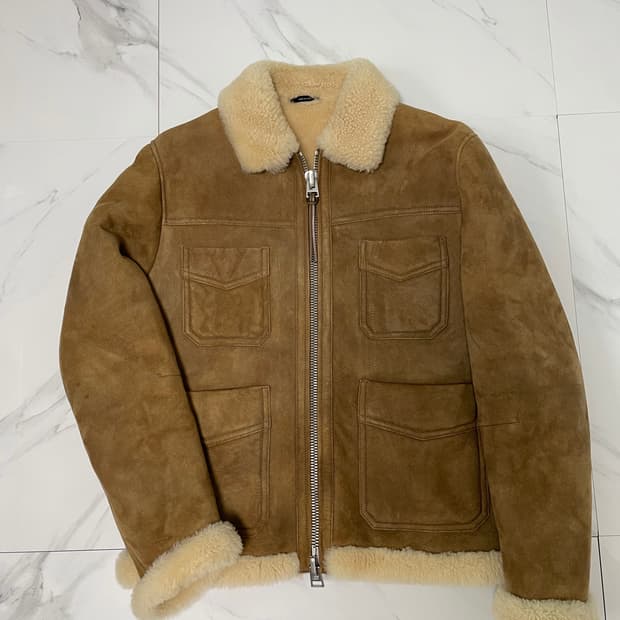 새상품 톰포드 스웨이드 풀시어링 무스탕 자켓 52 옷걸이O