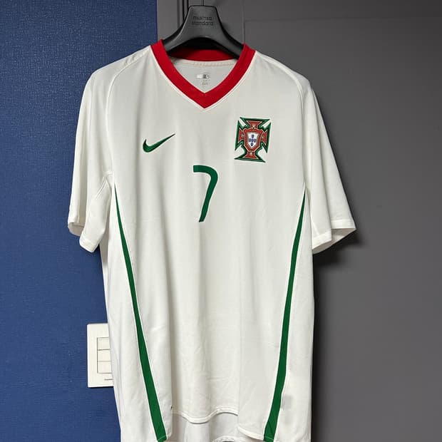 08-09 크리스티아누 호날두 포르투갈 국대 유니폼
